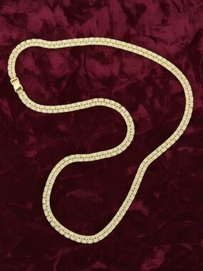 Vintage flat gold nugget style chain 28” unisex